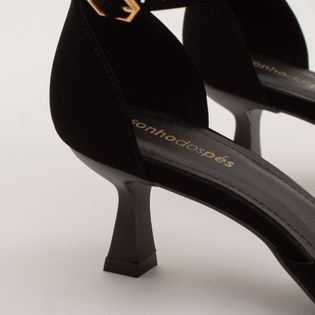Scarpin Clássico Raissa - PRETA