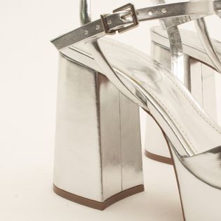 Sandália Meia Pata em X - PRATEADO