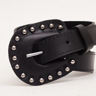 Cinto com tachas - PRETA