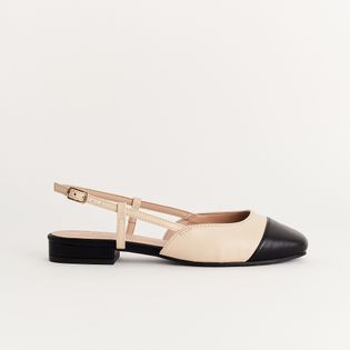 Sapatilha bico quadrado com fivela - MILK/PRETO