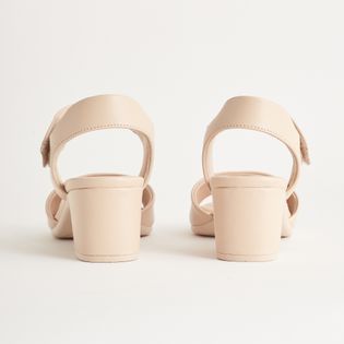 Sandália ajustável Comfort - MILK