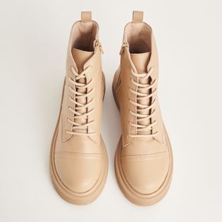 Coturno Casual em Couro - FENDI