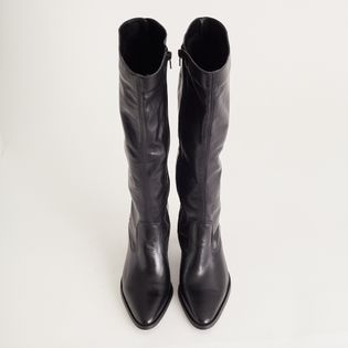 Bota Longa de Bico Fino em Couro - PRETA