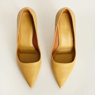 Scarpin Clássico Sophia - DOCE DE LEITE