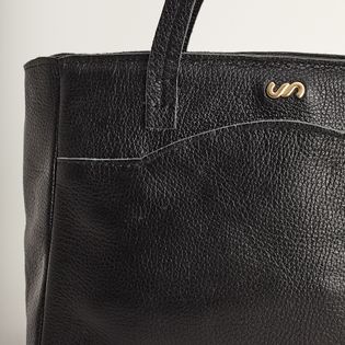Bolsa de couro clássica com pespontos - PRETA