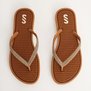 Chinelo Luz - CAMEL