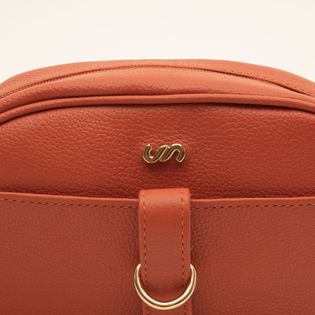 Bolsa em couro com argola - CORAL