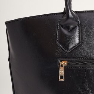 Bolsa grande com barbicacho - PRETA
