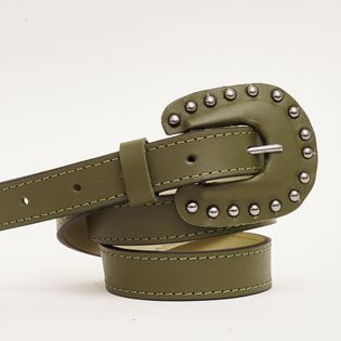 Cinto de couro com tacha na fivela - VERDE MILITAR