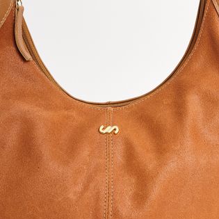 Bolsa curva em couro - CAMEL