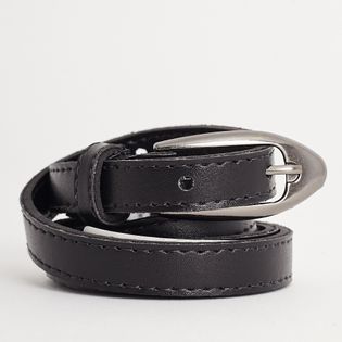 Cinto fino fivela oval - PRETA