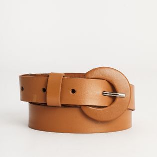 Cinto Liso em Couro Fivela - CAMEL