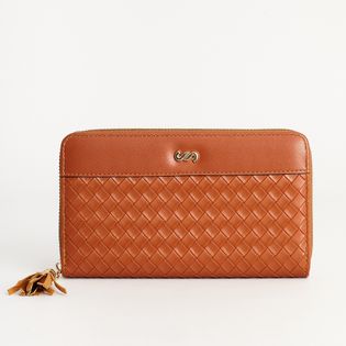 Carteira G matelassê com tassel - CAMEL