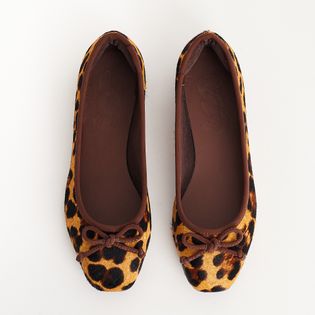 Sapatilha em couro texturizado - ONCINHA CARAMELO/EXPRESSO