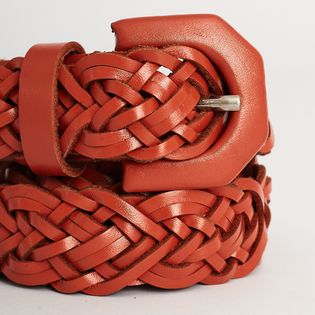 Cinto em tressê com fivela arredondada - CORAL