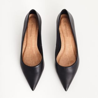 Scarpin baixo com couro - PRETA