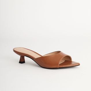 Tamanco Verniz - CAMEL
